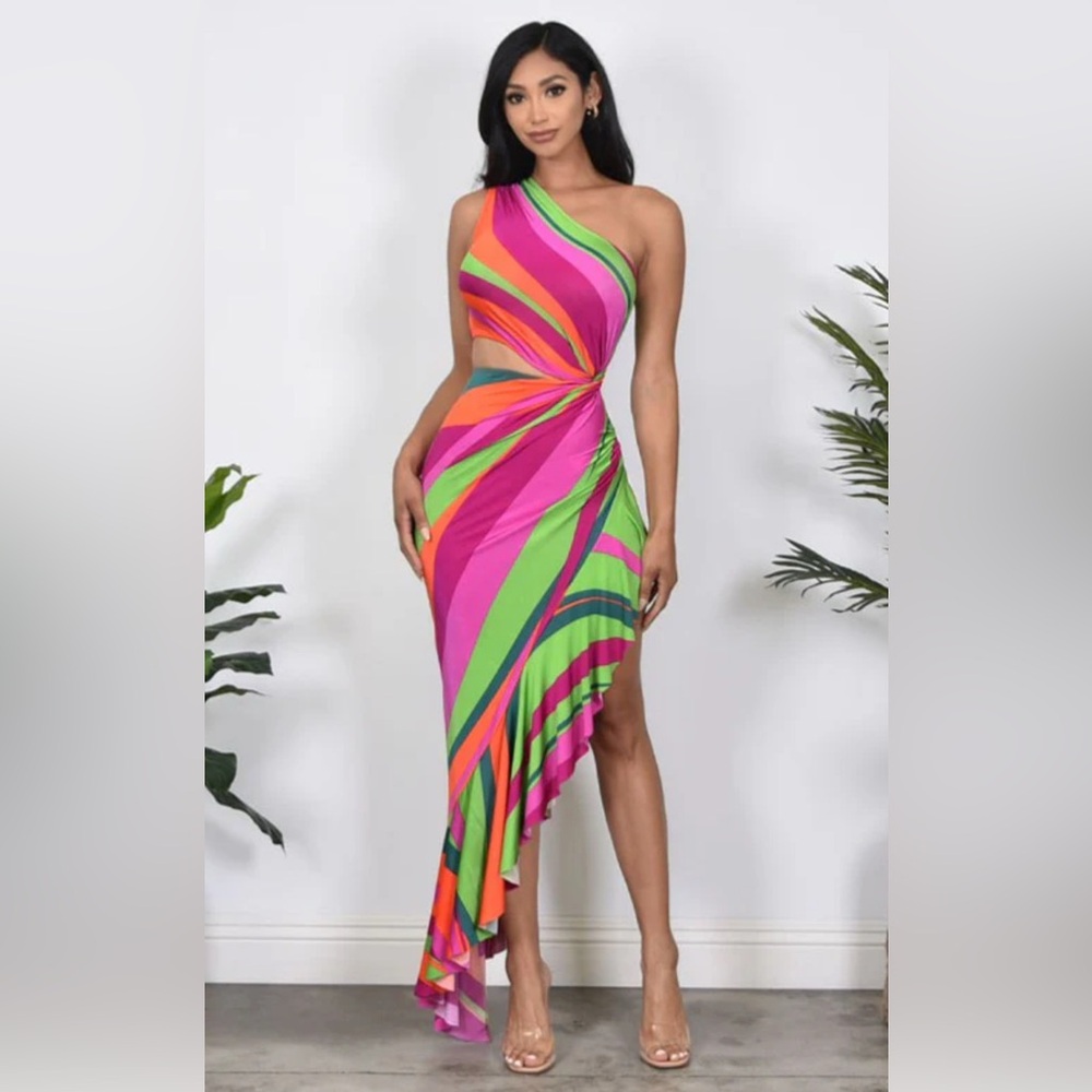 Vintage Flare One Shoulder Asymmetrical Dress
New